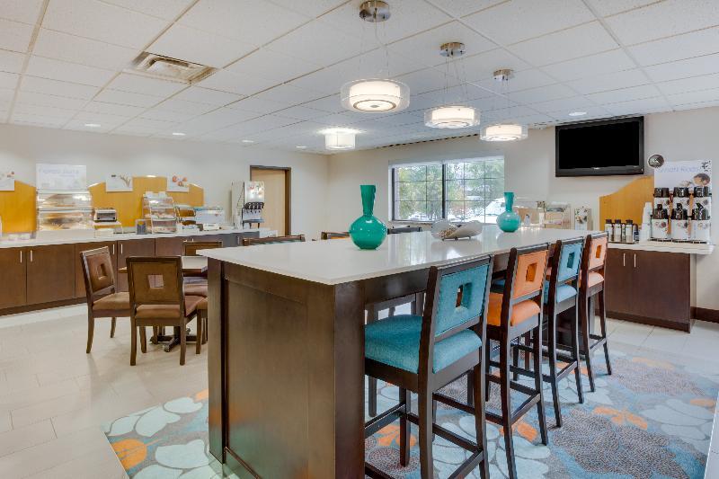 Holiday Inn Express I-95 Capitol Beltway - Largo By Ihg Экстерьер фото