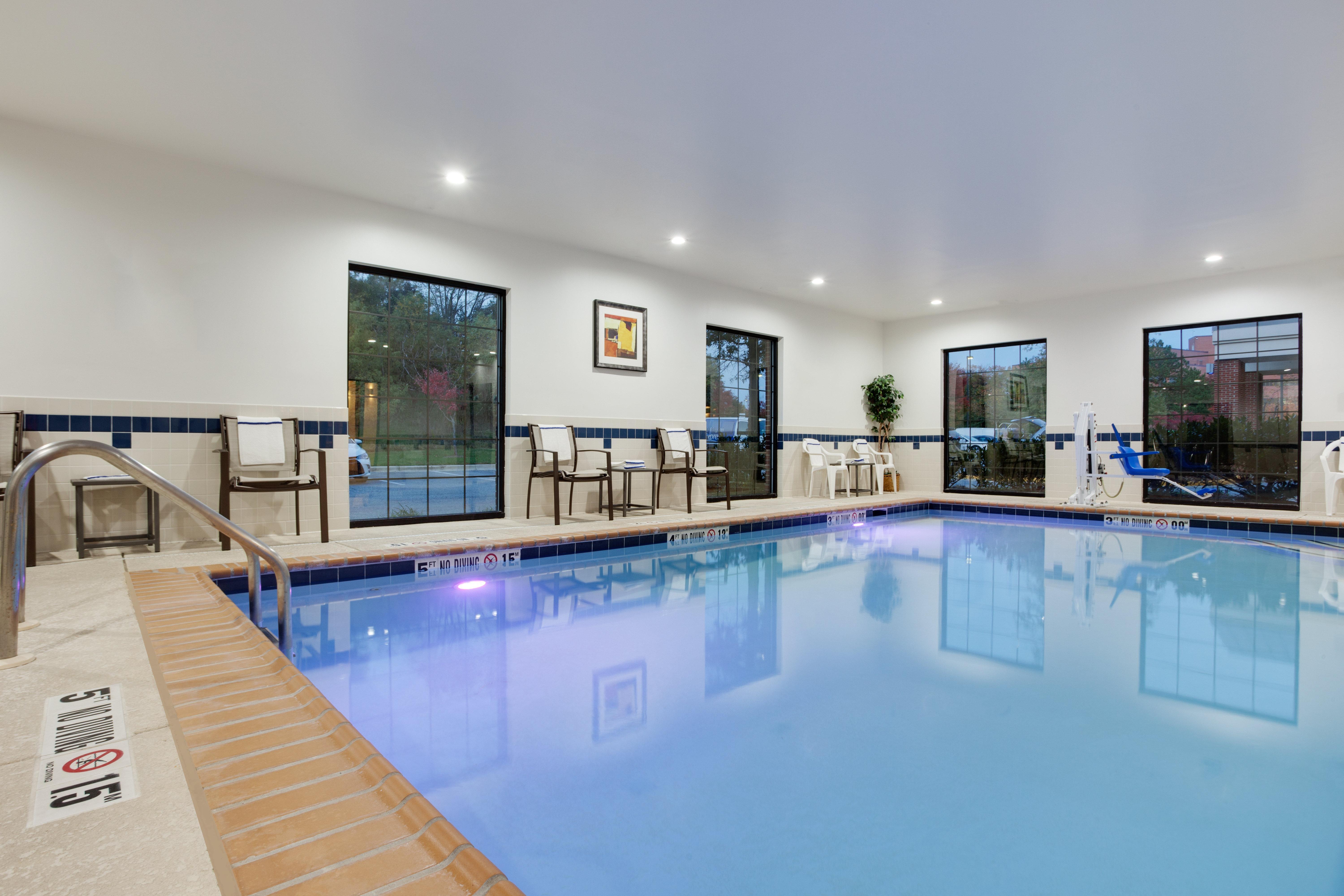 Holiday Inn Express I-95 Capitol Beltway - Largo By Ihg Экстерьер фото