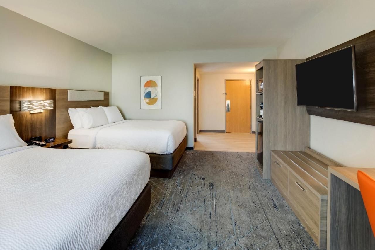 Holiday Inn Express I-95 Capitol Beltway - Largo By Ihg Экстерьер фото