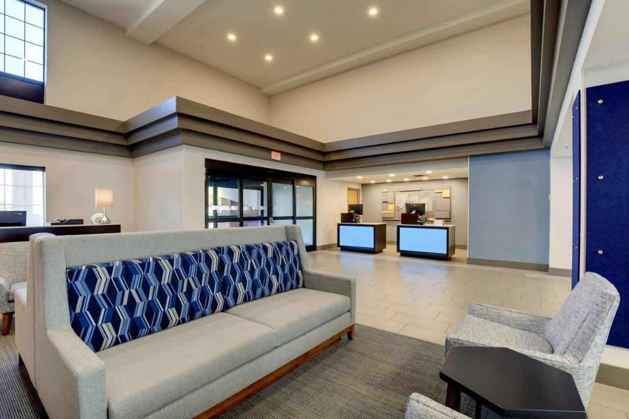 Holiday Inn Express I-95 Capitol Beltway - Largo By Ihg Экстерьер фото