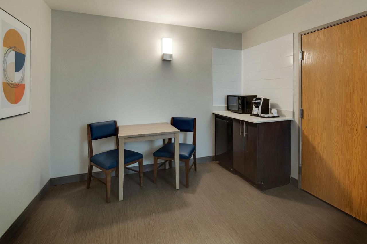 Holiday Inn Express I-95 Capitol Beltway - Largo By Ihg Экстерьер фото