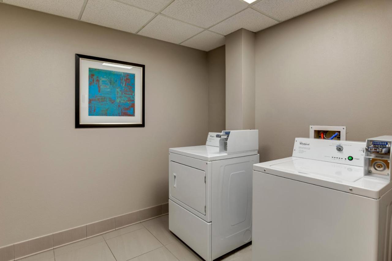 Holiday Inn Express I-95 Capitol Beltway - Largo By Ihg Экстерьер фото